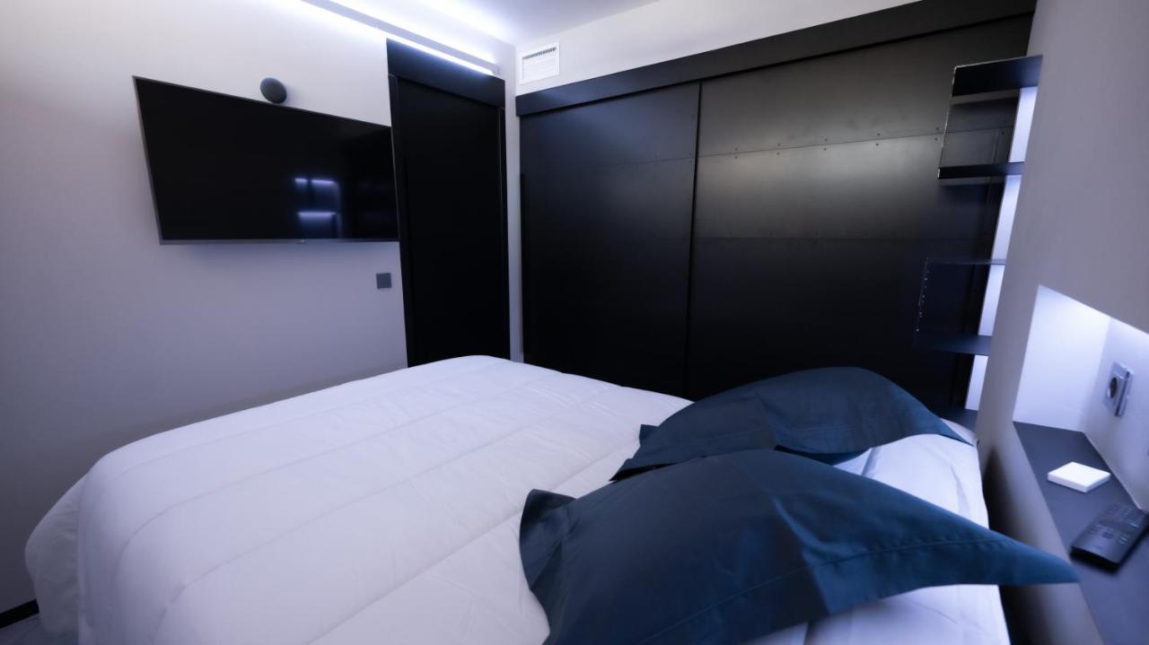 La Farola - Luxury Domotic Flat In Puerto Deportivo Apartment Marbella Bagian luar foto
