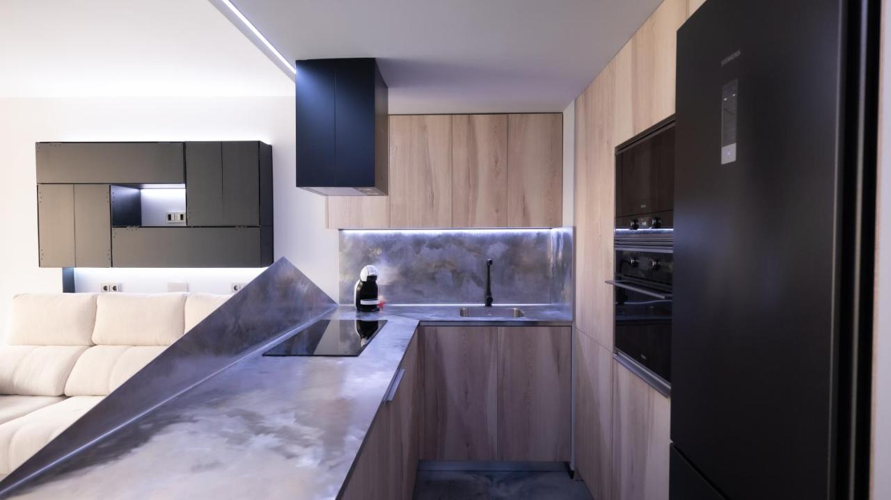 La Farola - Luxury Domotic Flat In Puerto Deportivo Apartment Marbella Bagian luar foto
