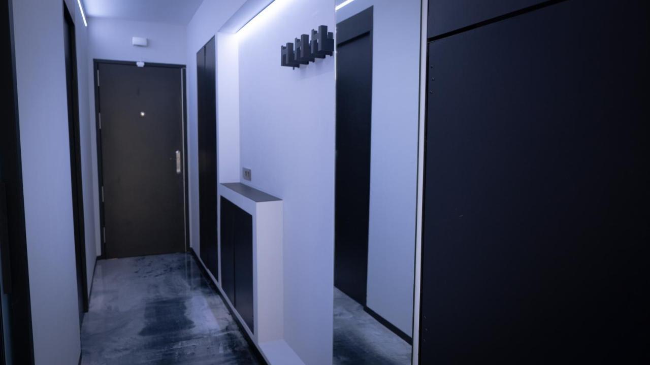 La Farola - Luxury Domotic Flat In Puerto Deportivo Apartment Marbella Bagian luar foto