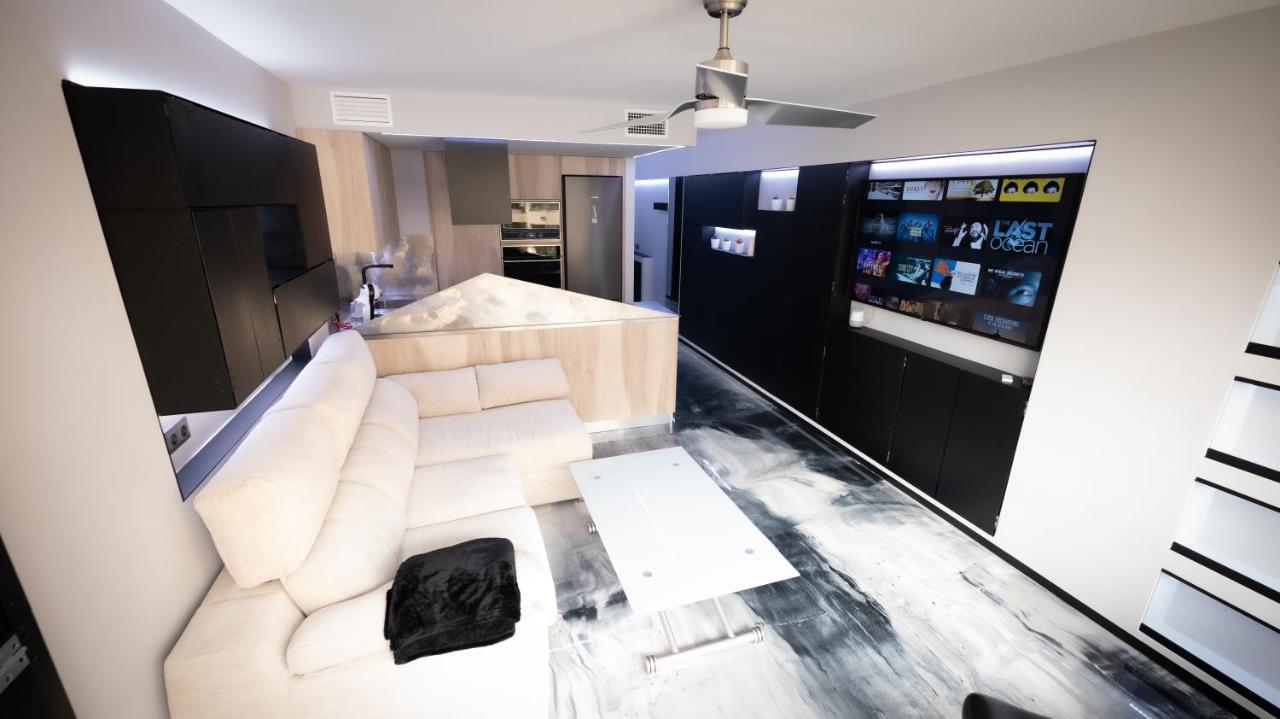 La Farola - Luxury Domotic Flat In Puerto Deportivo Apartment Marbella Bagian luar foto